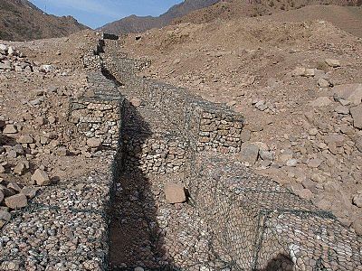 石籠網(wǎng)應用于河道護坡